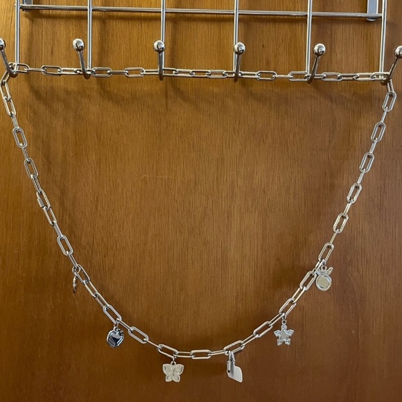 Casetity x Aespa Metal Phone Strap. - Picture 6 of 9